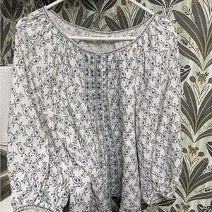 Max Studio Blue and White Floral Blouse